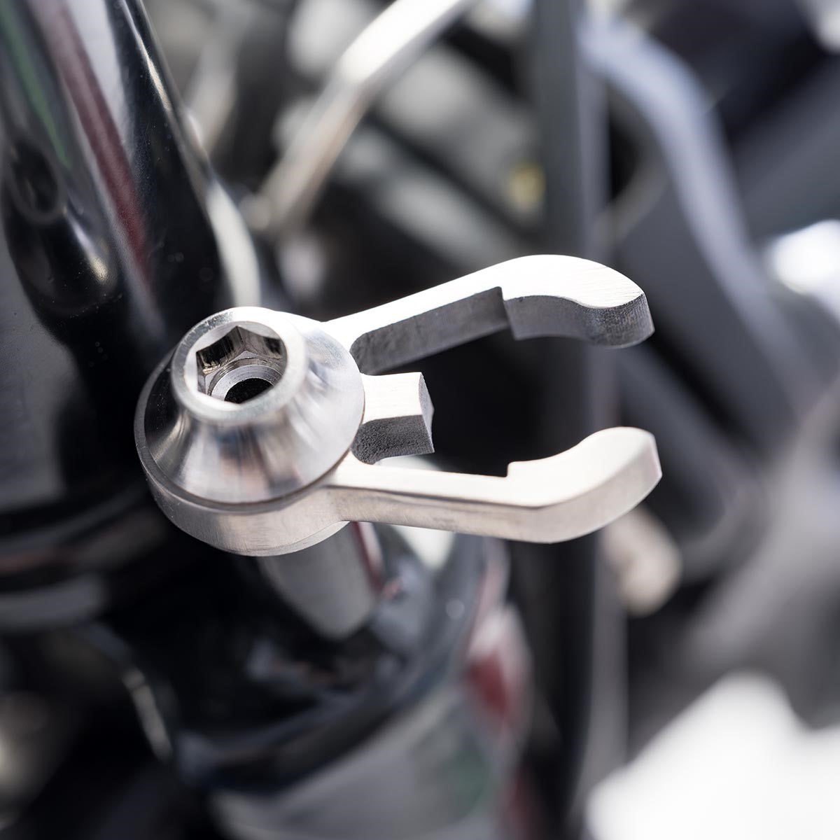 Lenkerklapphalterung Handlebar Headpost Catch aus Titan für Brompton Faltrad